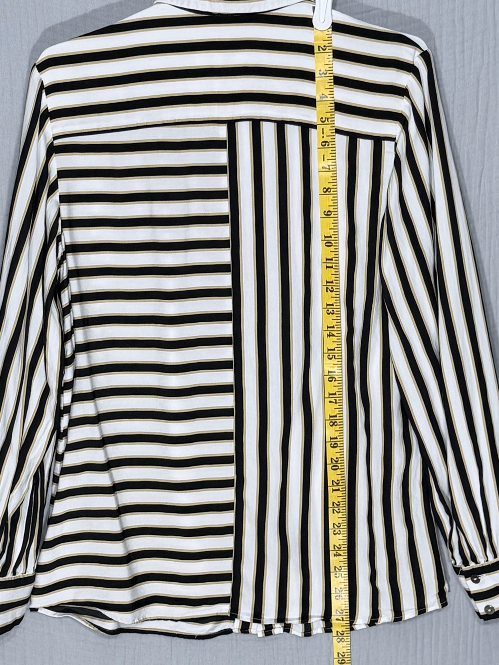 Anthropologie Maeve Black, Gold Tone White Mix Stripe Button-Down Shirt Small - Picture 4 of 7
